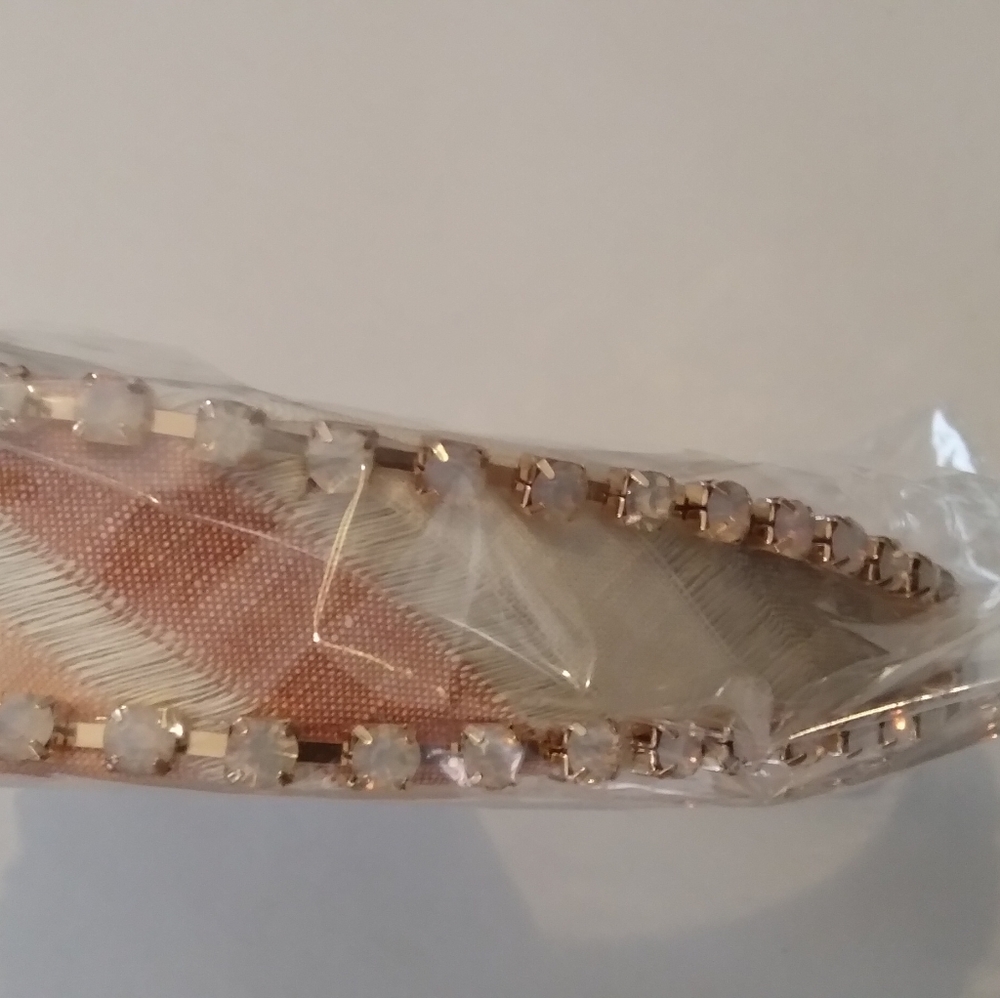 ♥️NWT Anthropologie Violet & Brooks Striped Peach/White Linen Crystal Headband - Picture 8 of 10
